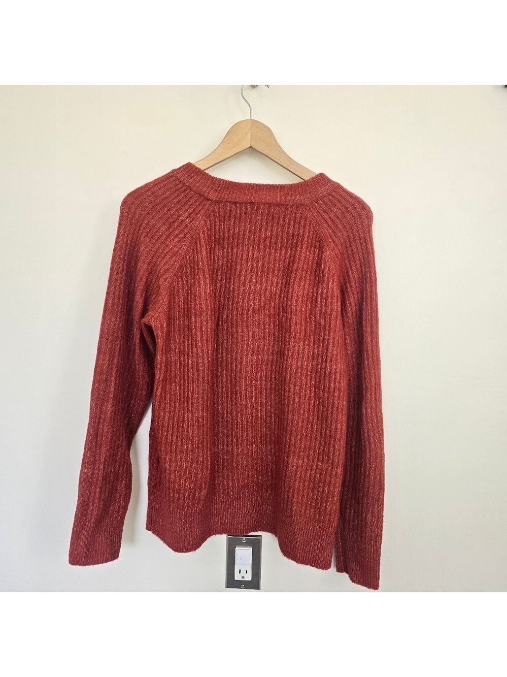 Vero Moda Women's Ribbed Knit Crewneck Sweater in Rust Size Small - Picture 4 of 7